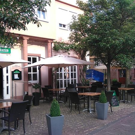 Hotel Loewensteiner Hof Haus Am Neuplatz فيرتهايم المظهر الخارجي الصورة